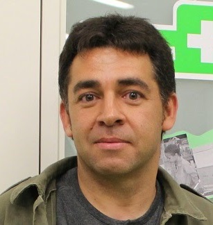 El president de l’IDHC David Bondia rep el Premi Esperança atorgat per la Comunitat Palestina de Catalunya.